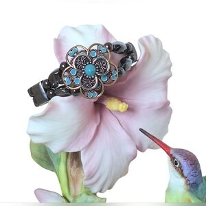 Hematite stone bracelet, Sterling Silver, Magnetic closure, turquouse enamel